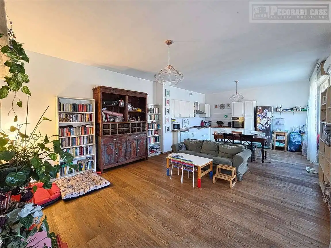 Casa indipendente in vendita a Modena