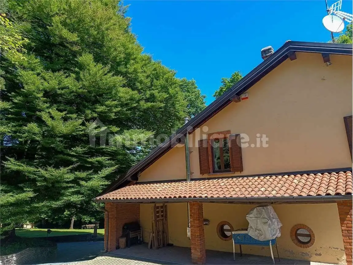 Appartamento via ferrera, 2, Centro, Cunardo - foto 3