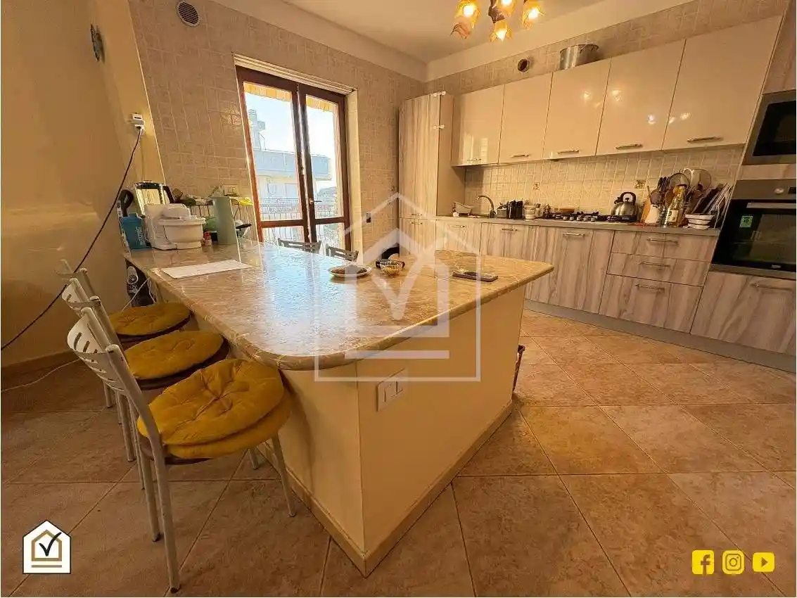 Trilocale via Padre Pio da Pietralcina 8, Bitetto - foto 4