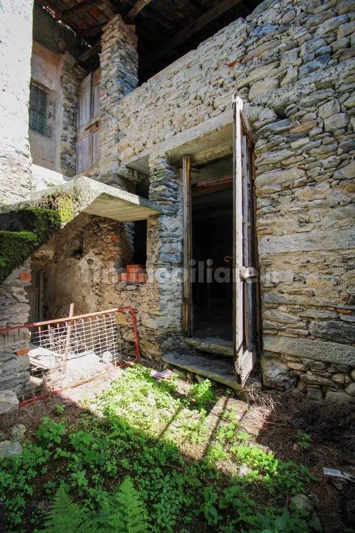 Rustico via vignola, snc, Centro, Carlazzo - foto 4