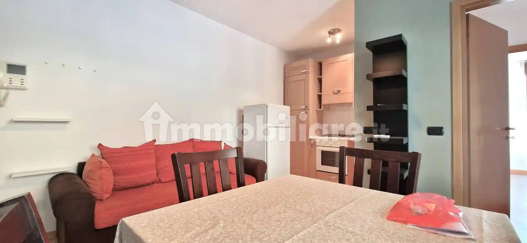 Bilocale via Onorevole Giovanni Gasparoli 70, Cassano Magnago - foto 3