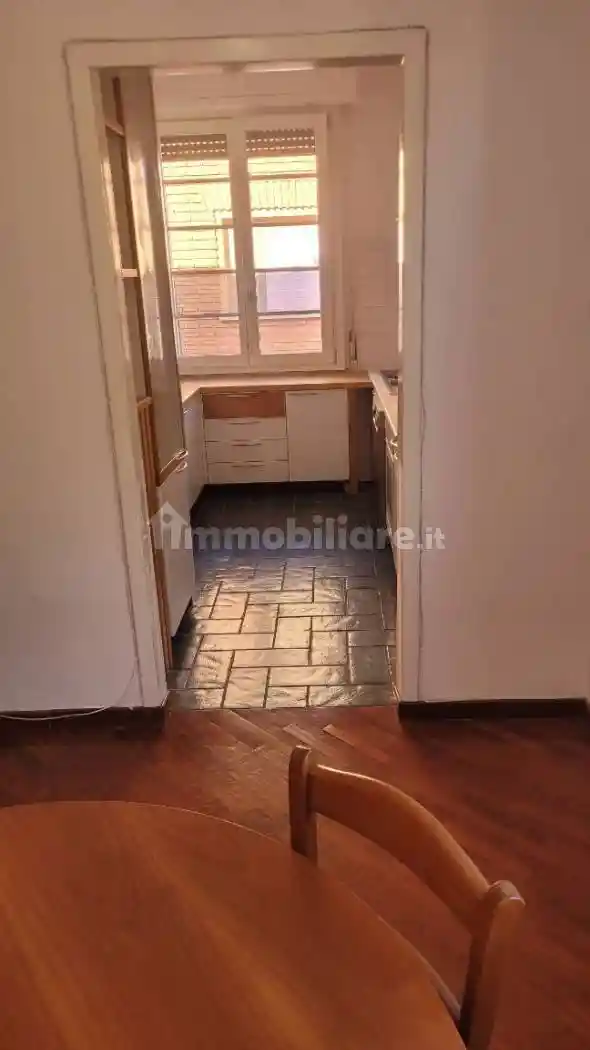 Quadrilocale piazza Dante Alighieri 2, Centro Storico, Latina - foto 3