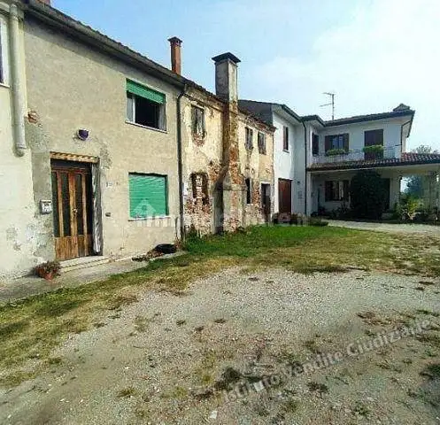 Rustico - Casale in asta a Ospedaletto Euganeo