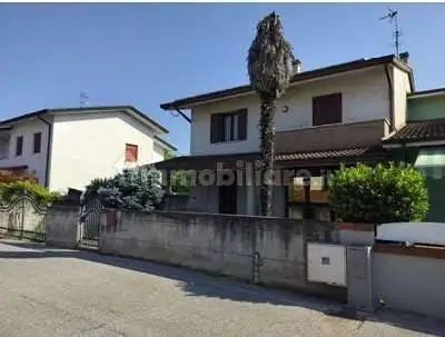 Appartamento in asta a Merlara