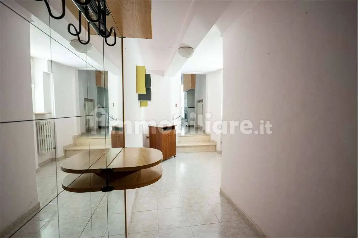 Appartamento in vendita a Jesi