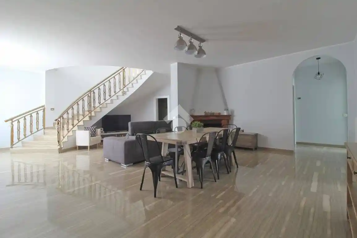 Casa indipendente - foto 2