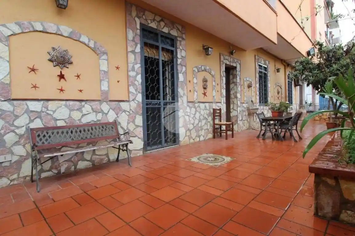 Casa indipendente in vendita a Palermo