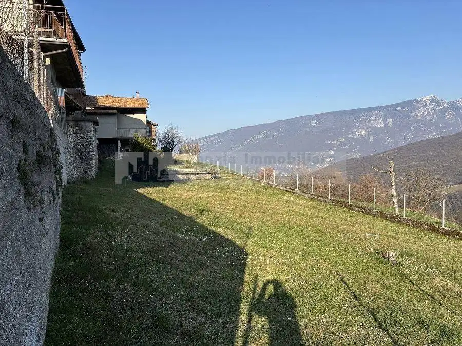 Casa indipendente in vendita a Brentonico