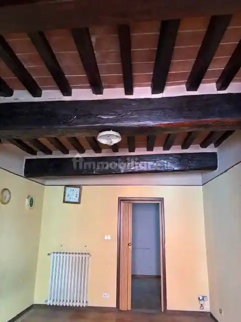 Casa indipendente in vendita a Pescia