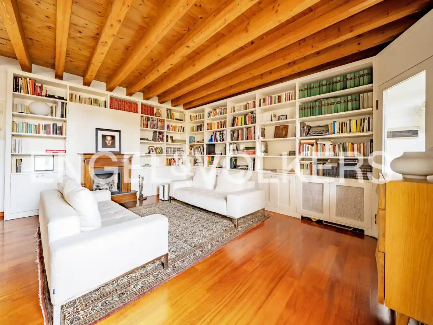 Quadrilocale Alzaia Naviglio Grande 6, Navigli - Darsena, Milano - foto 2