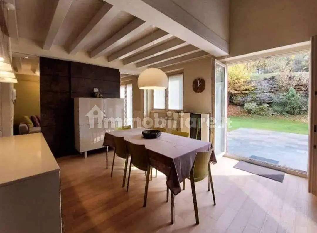 Trilocale via Cabrini, Centro, Castione della Presolana - foto 2