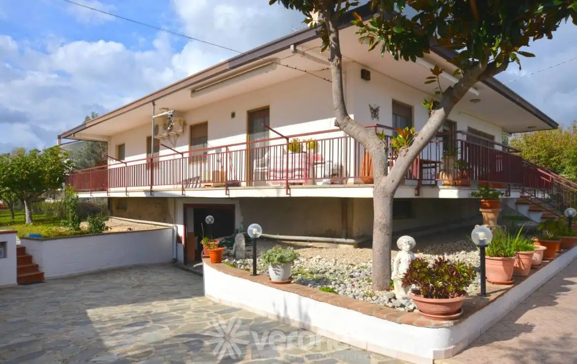 Villa in vendita a Rocca San Giovanni