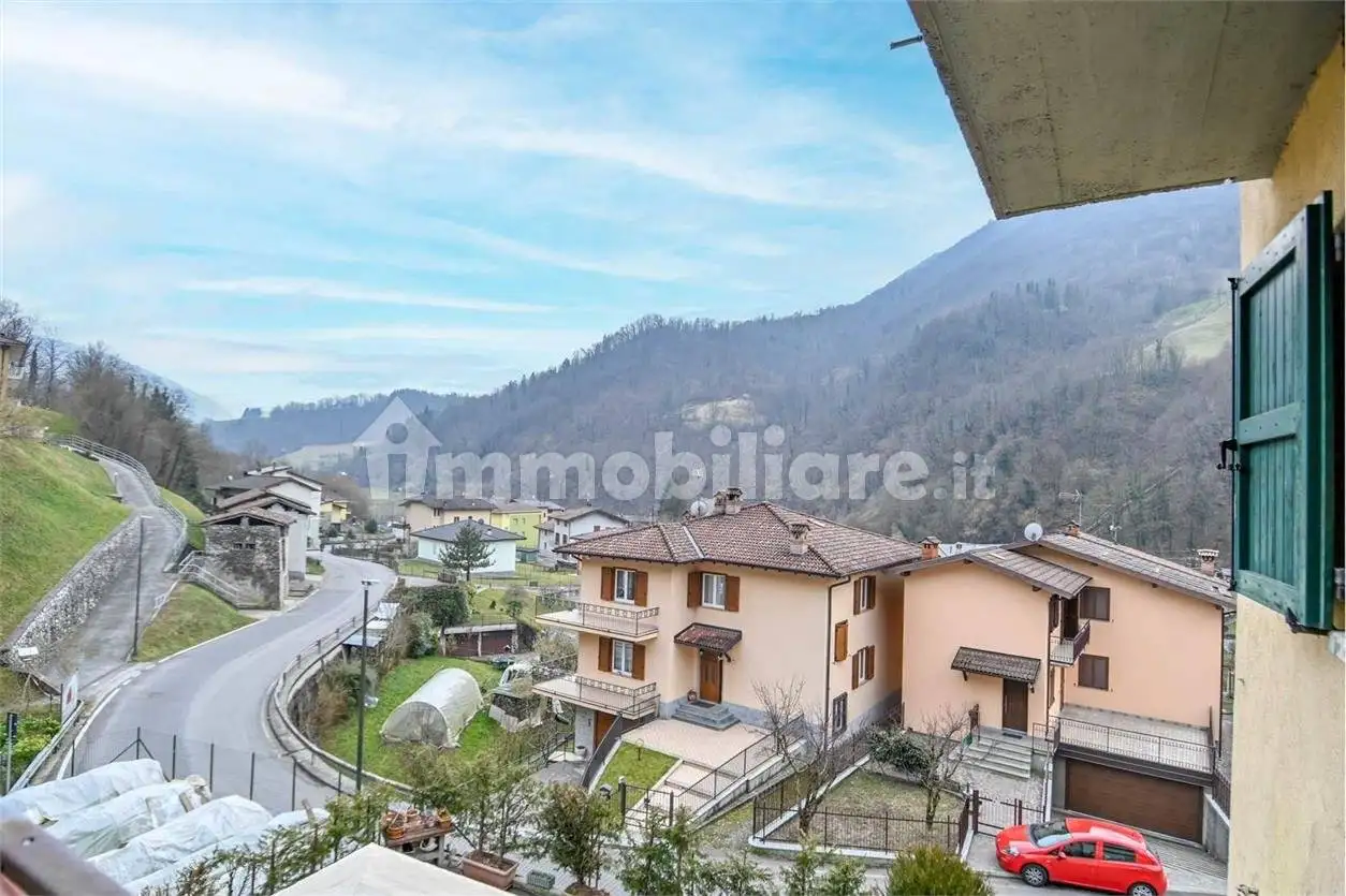 Appartamento in vendita a San Giovanni Bianco