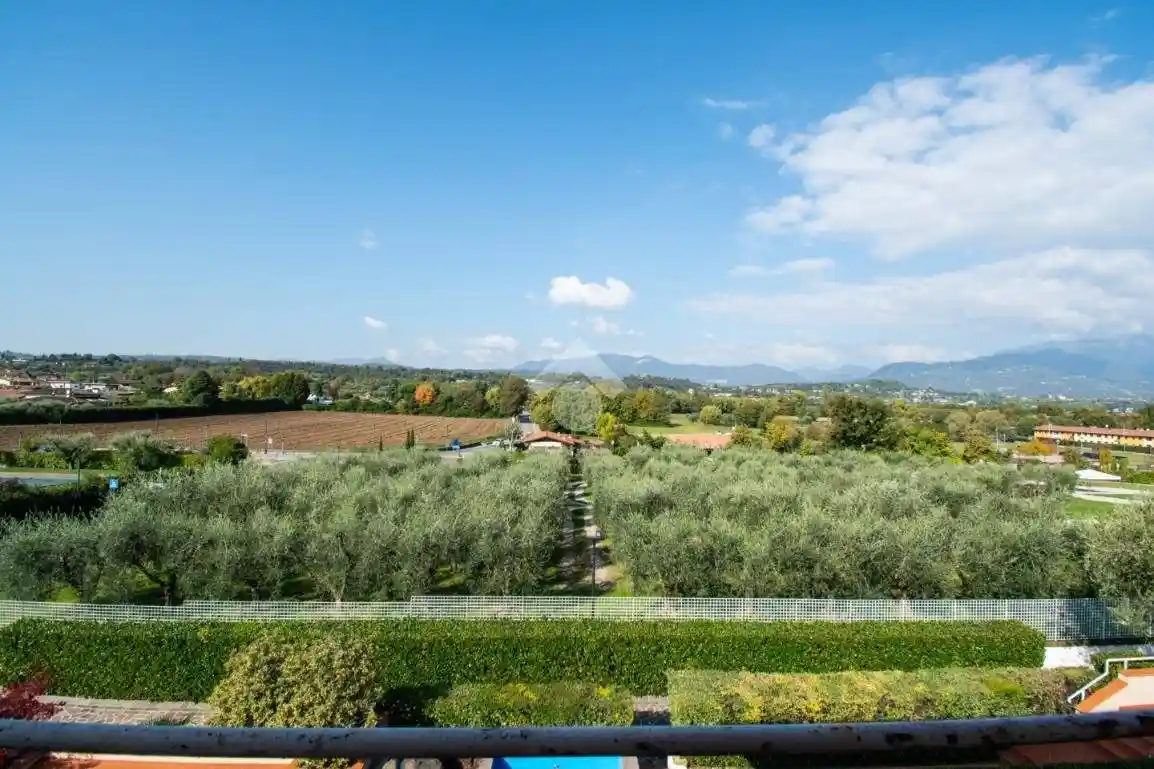 Bilocale via Repubblica 1, Pieve Vecchia, Villaggio Sanghen, Manerba del Garda - foto 3