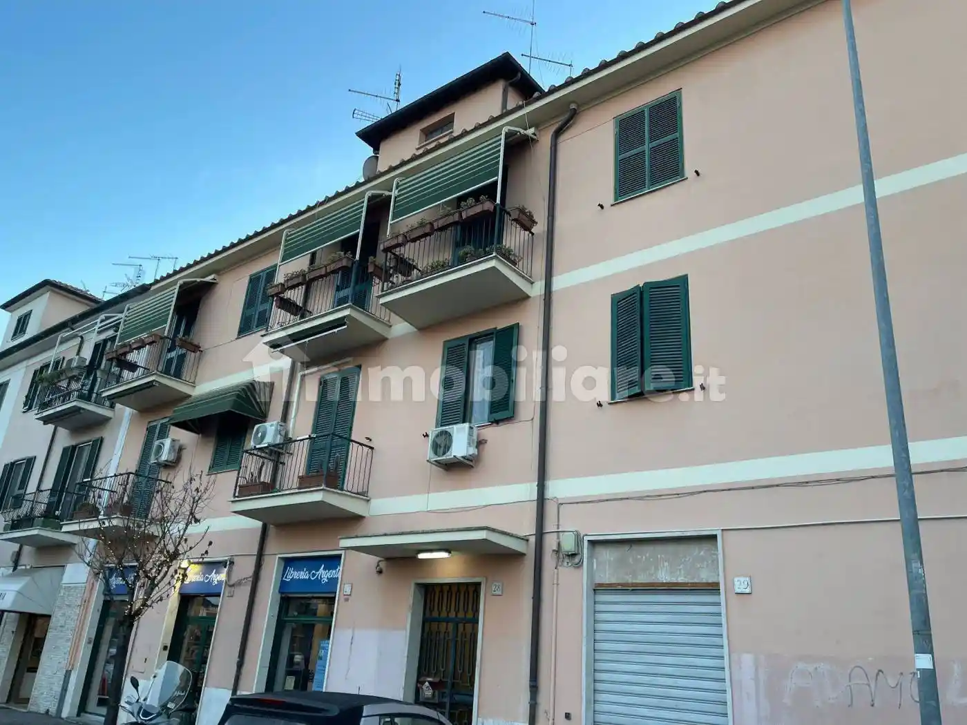 Bilocale largo dei Claudiani 28, Quarto Miglio, Roma - foto 3