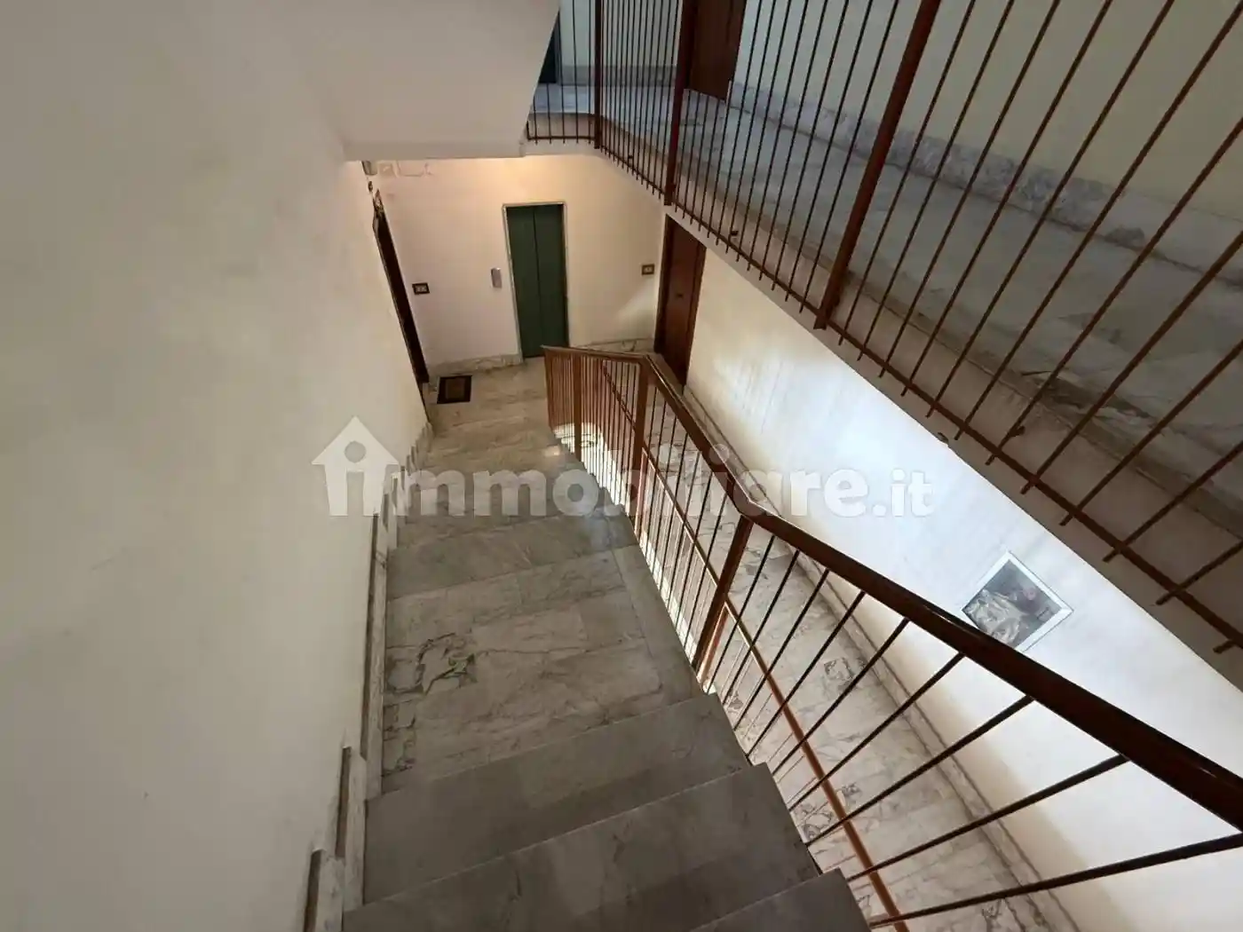 Trilocale da ristrutturare, secondo piano, Quartiere Europa, Latina - foto 3