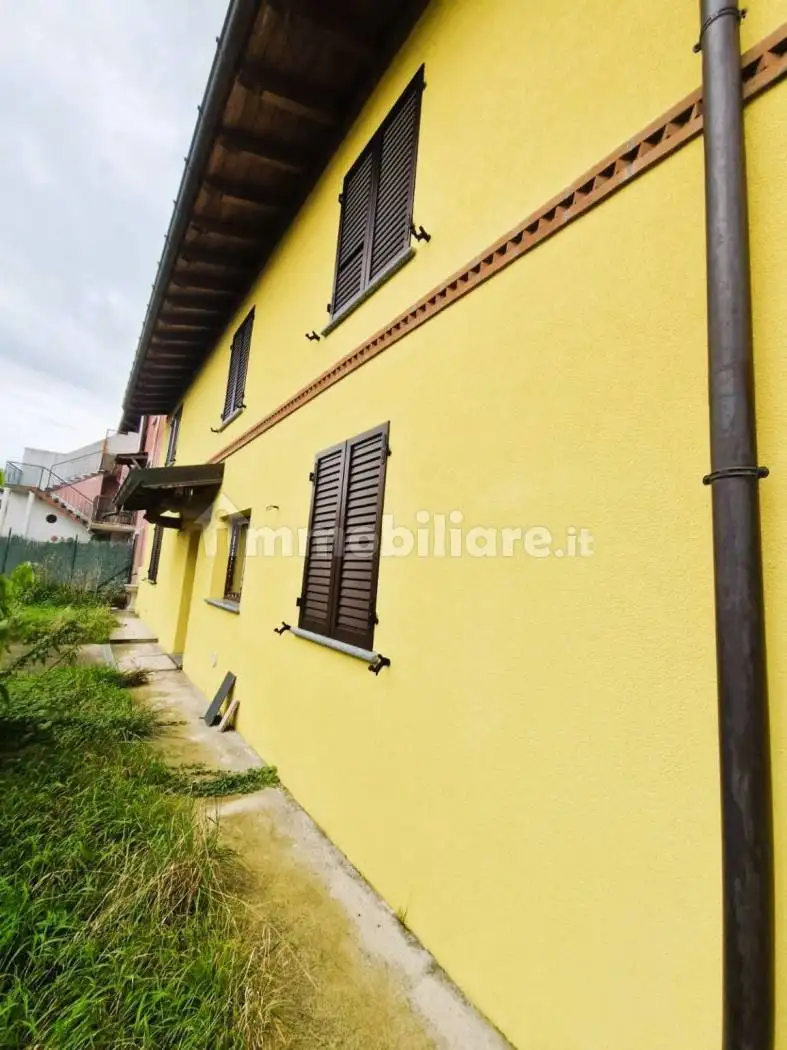 Terratetto unifamiliare via San Pietro 3, Centro, Binago - foto 5