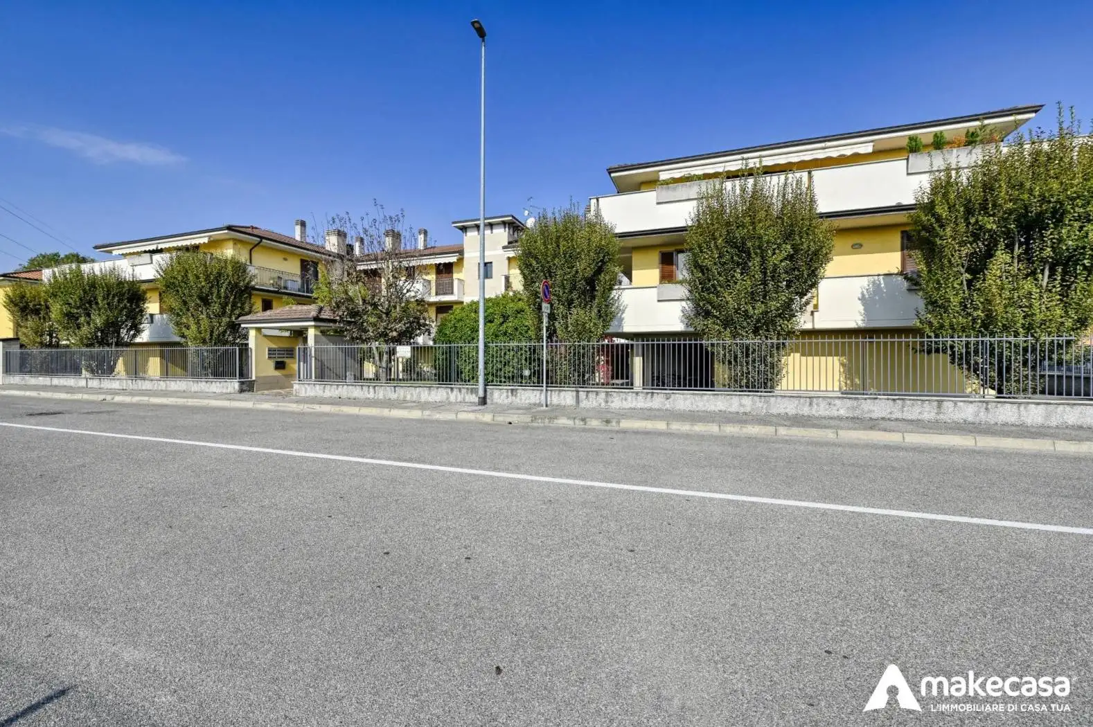 Trilocale via Giacomo Leopardi 18, Casalmaiocco - foto 4