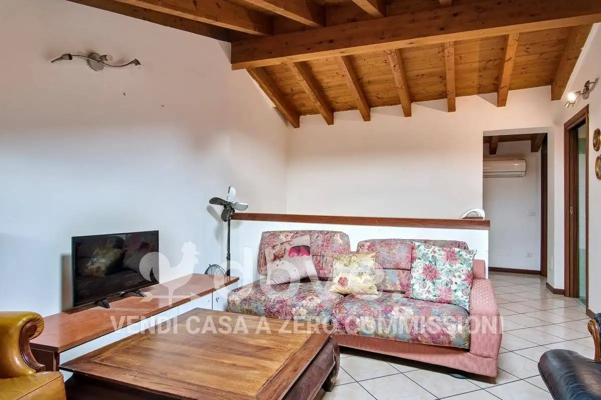 Monolocale via Papa Giovanni XXIII 10, Calcio - foto 2