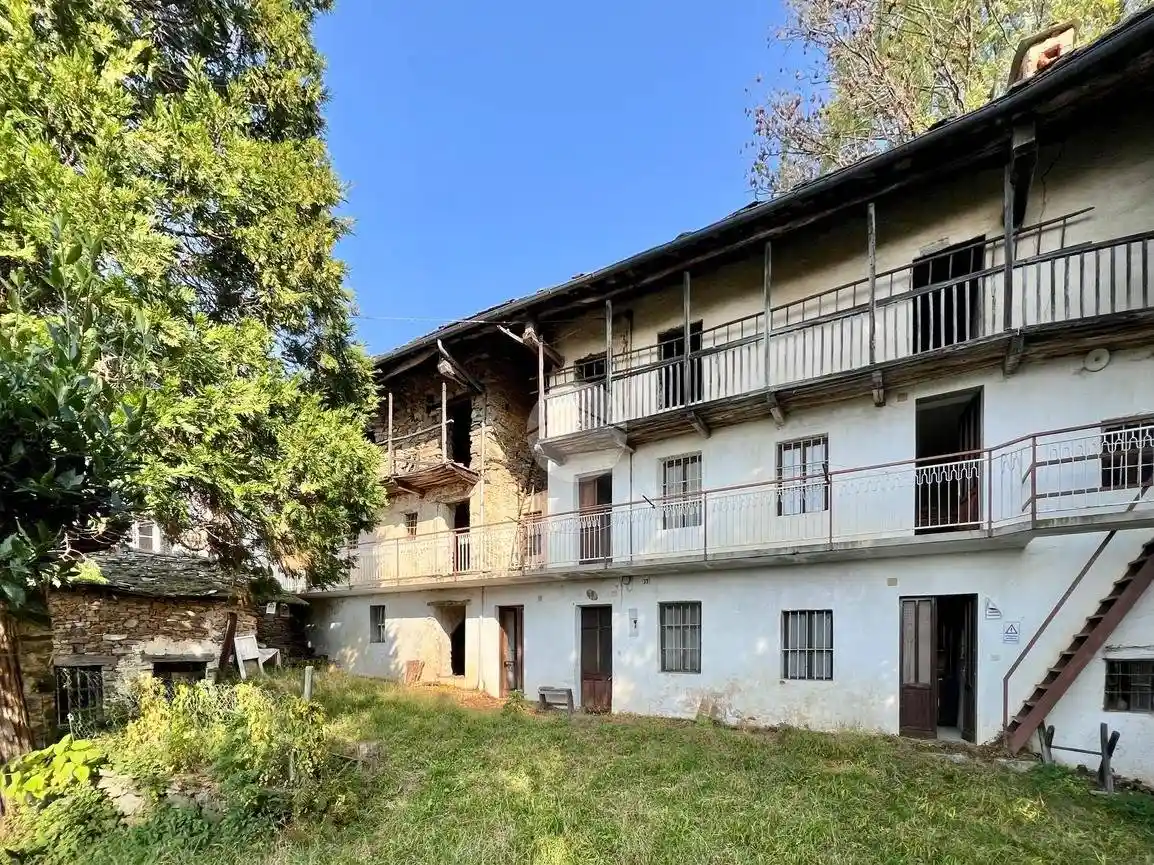 Casa indipendente in vendita a Coassolo Torinese