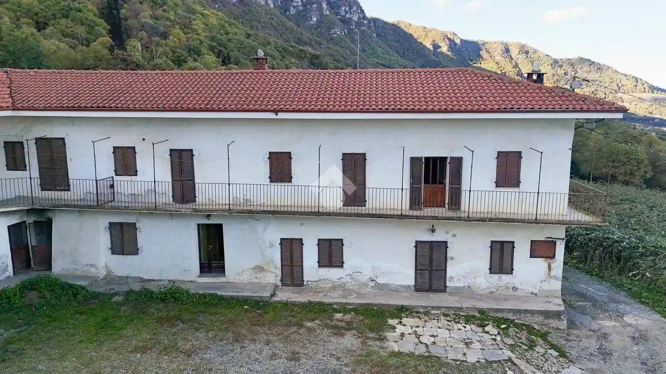 Terratetto unifamiliare via Sasia 37, Envie - foto 2