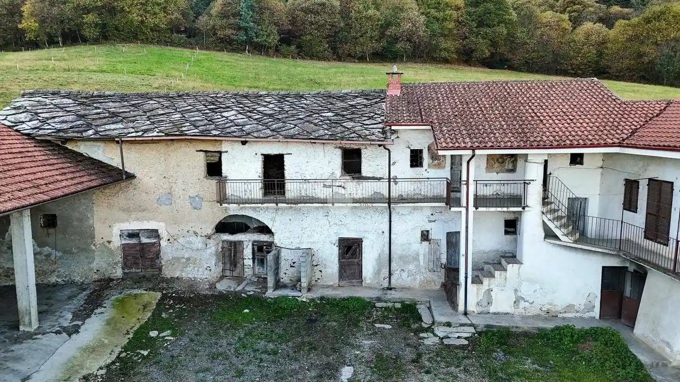 Terratetto unifamiliare via Sasia 37, Envie - foto 3