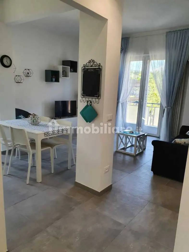 Trilocale piazza Gian Lorenzo Bernini 3, Legino, Zinola, Fornaci, Savona - foto 2