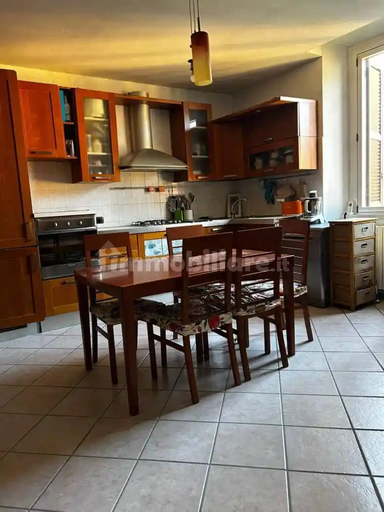 Bilocale buono stato, terzo piano, Pescarenico, Lecco - foto 3