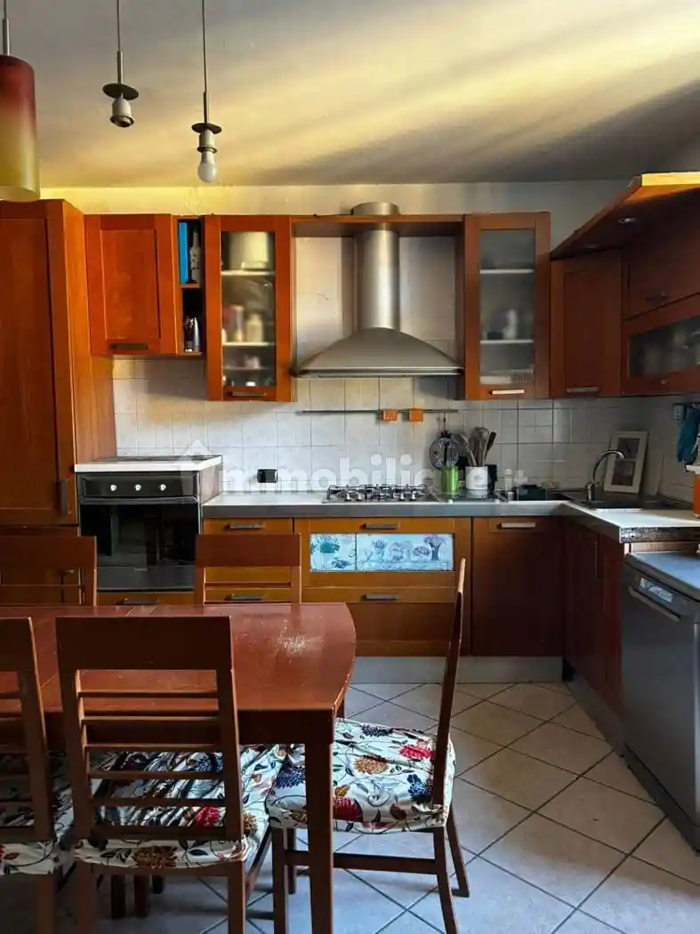 Bilocale buono stato, terzo piano, Pescarenico, Lecco - foto 5