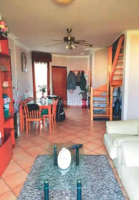 Appartamento all'asta via Lazio 5, Grezzago - foto 3