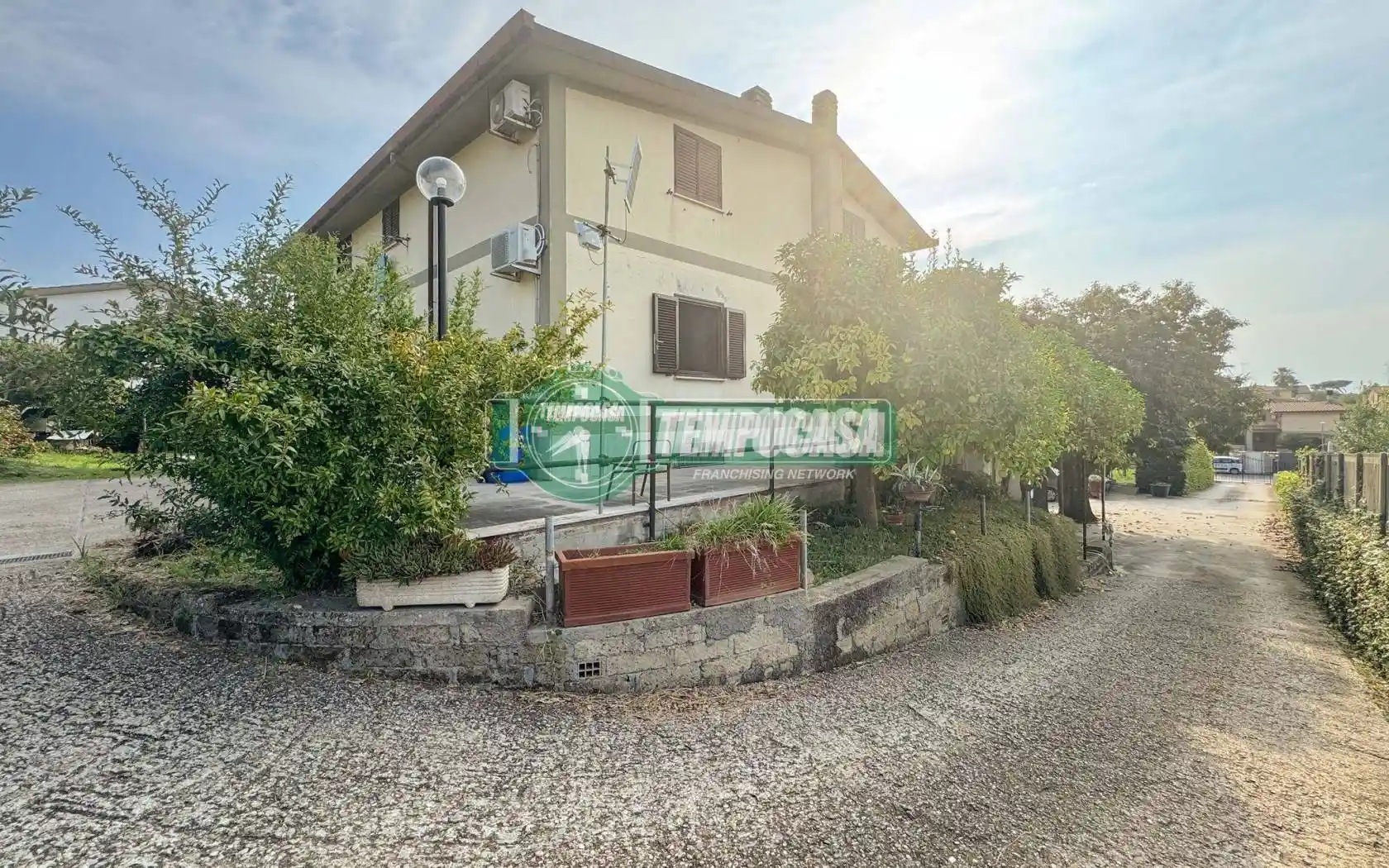 Villa in vendita a Anguillara Sabazia