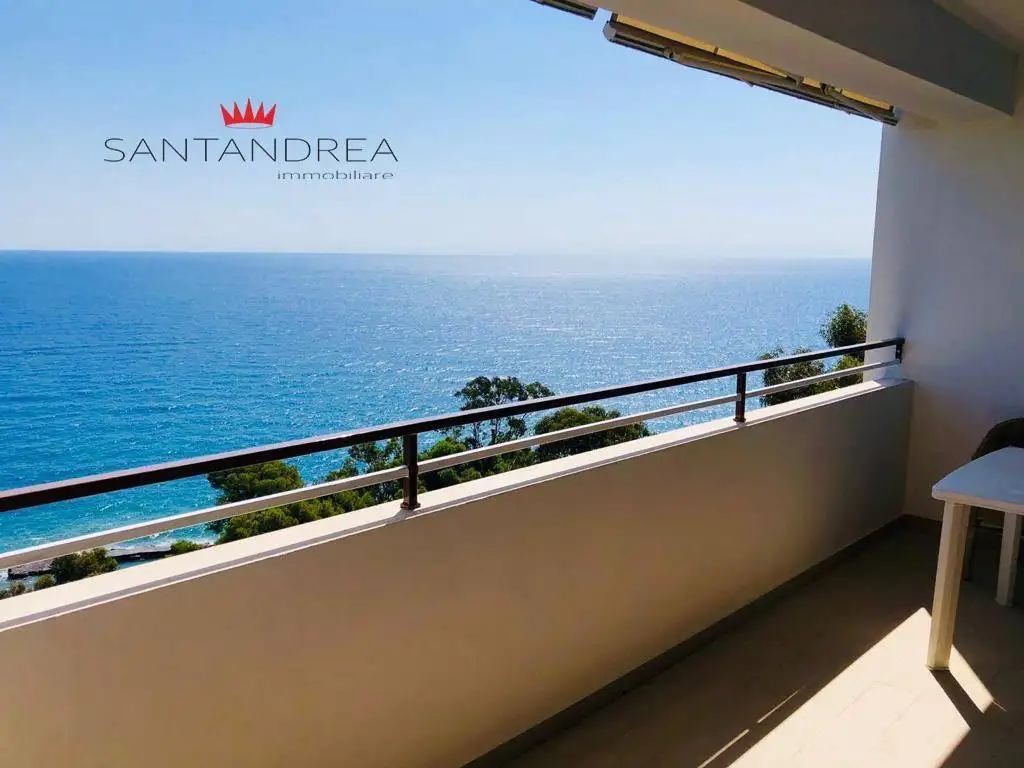 Appartamento in vendita a Cervo