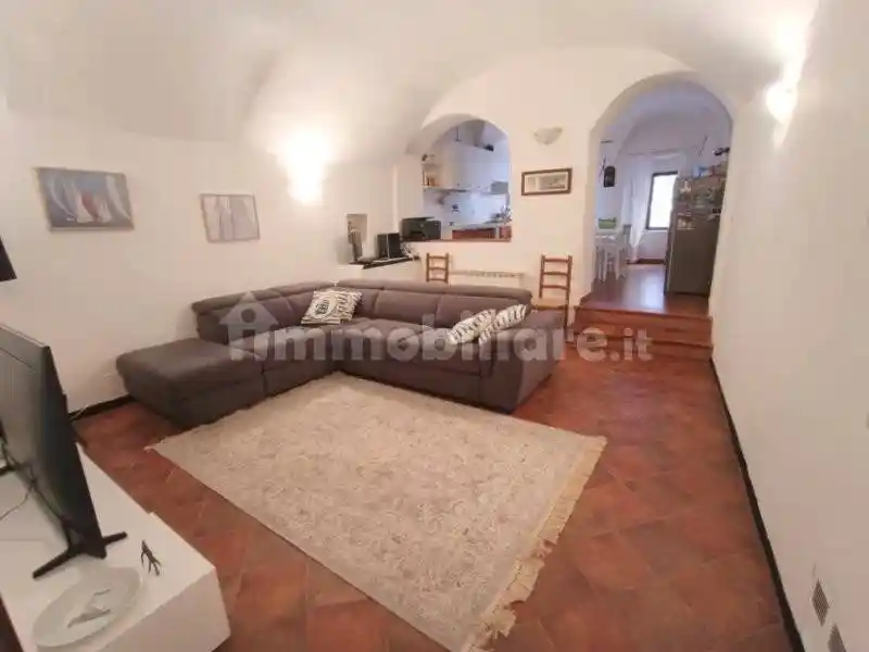 Appartamento in vendita a Imperia