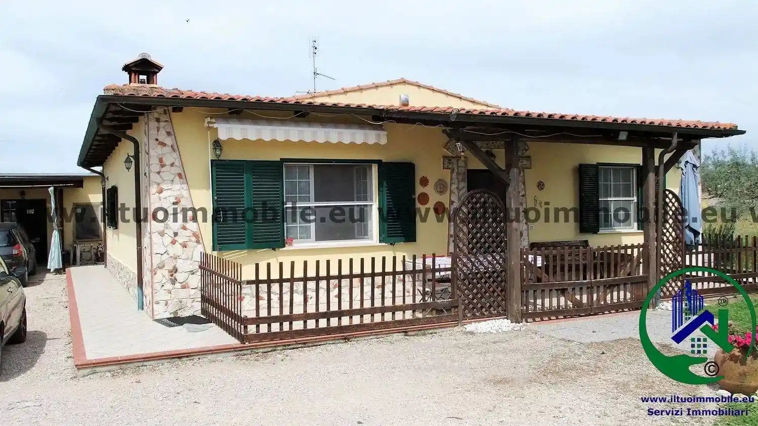 Villa unifamiliare Strada Bassianese, Borgo San Michele, Latina - foto 2