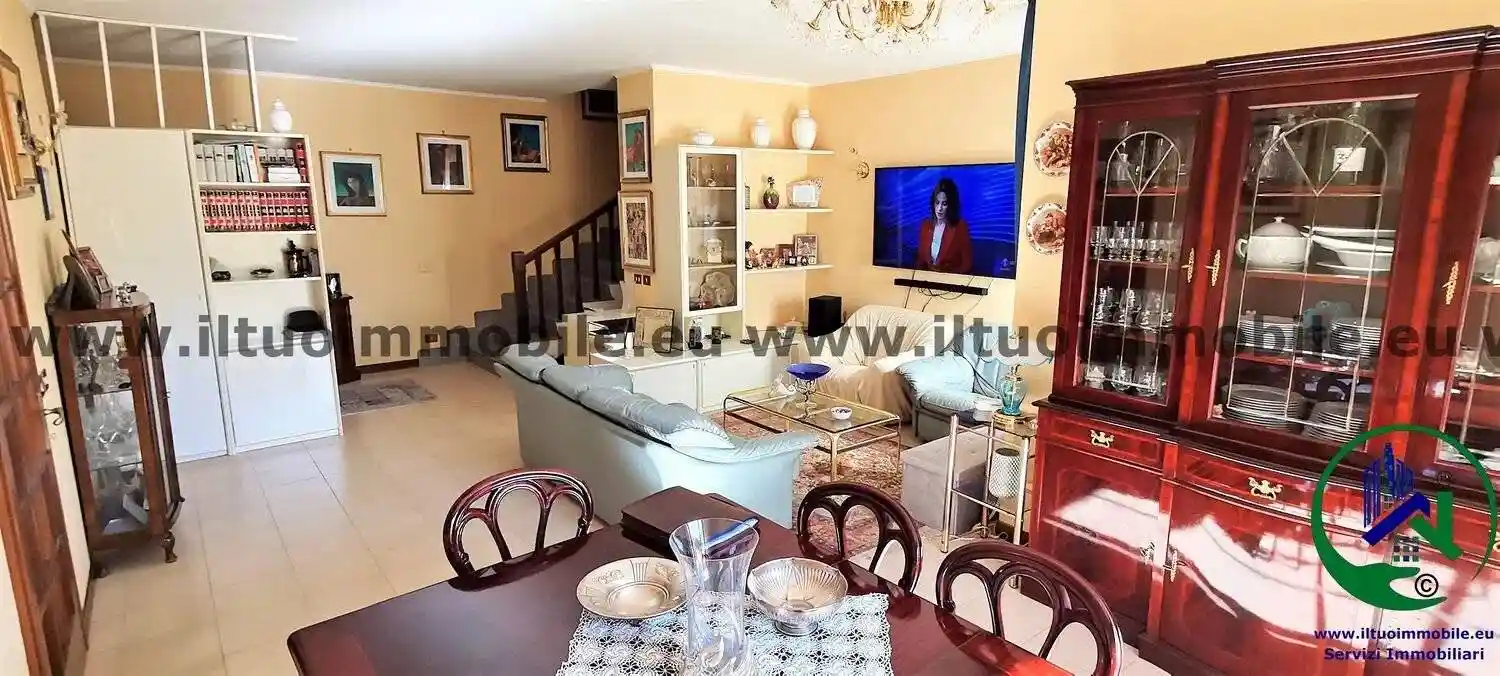 Villa in vendita a Latina