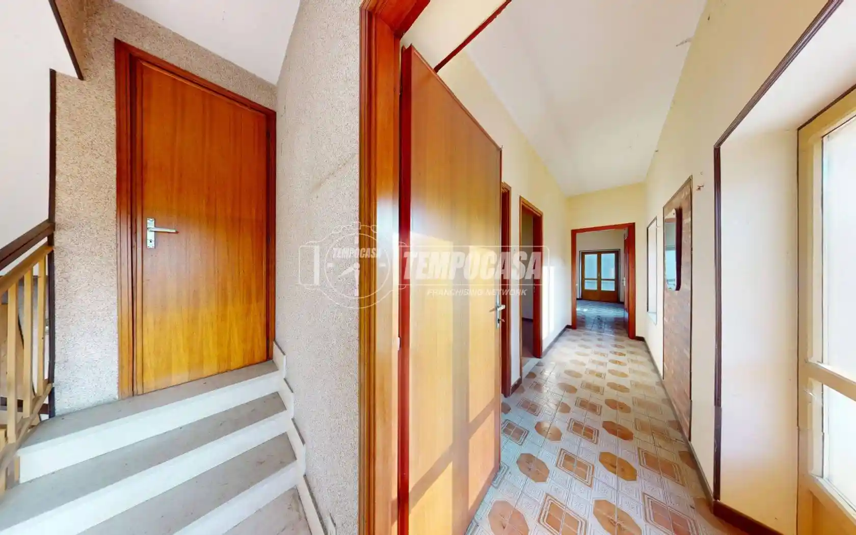 Terratetto unifamiliare 200 m², da ristrutturare, Corso Langhe, Moretta, Corso Cortemilia, Alba - foto 2