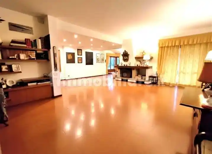 Villa in vendita a Ladispoli