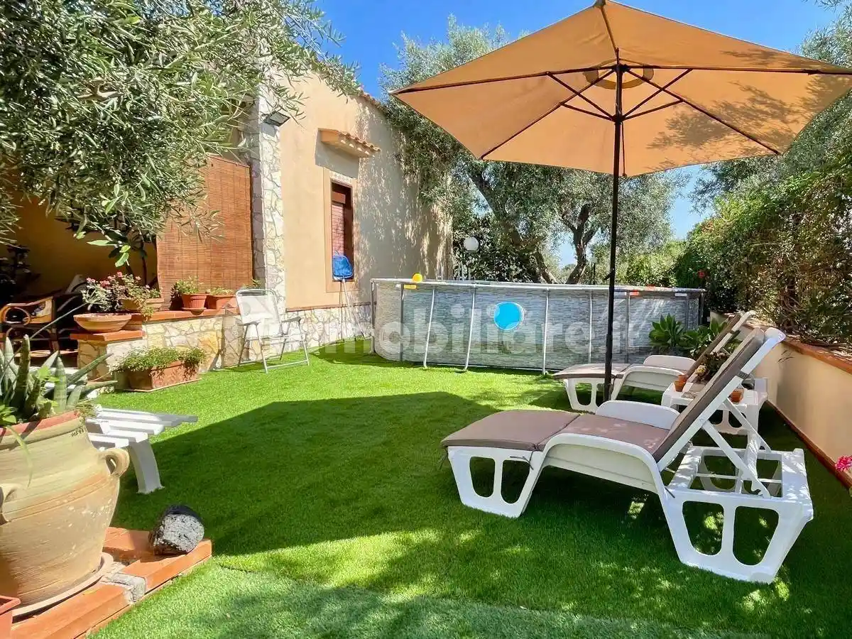 Villa in vendita a Terrasini