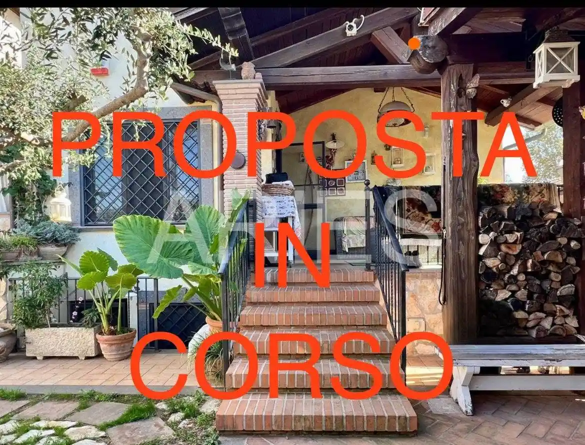Villa in vendita a Fiumicino