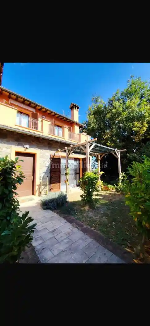 Appartamento in vendita a Todi