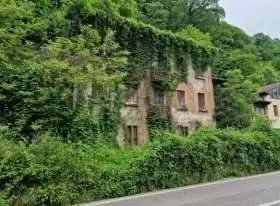 Rustico - Casale in vendita a Torrebelvicino