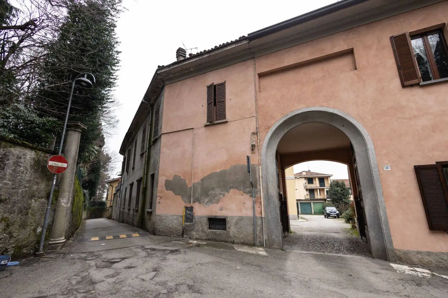 Bilocale via della Madonnina, 2, Centro, Barzanò - foto 4