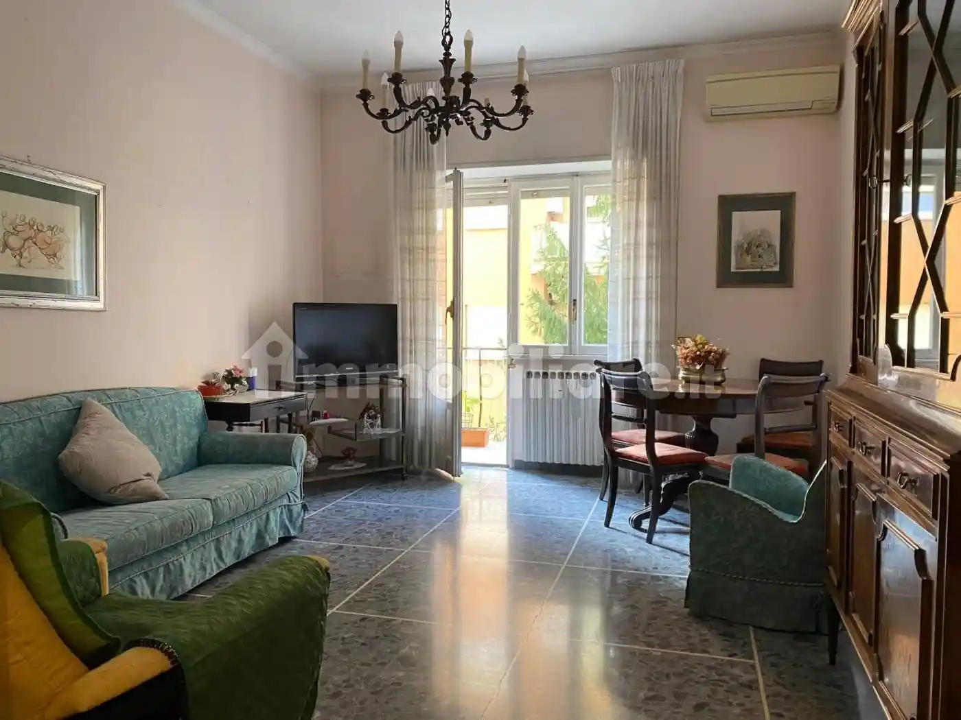 Appartamento in vendita a Roma