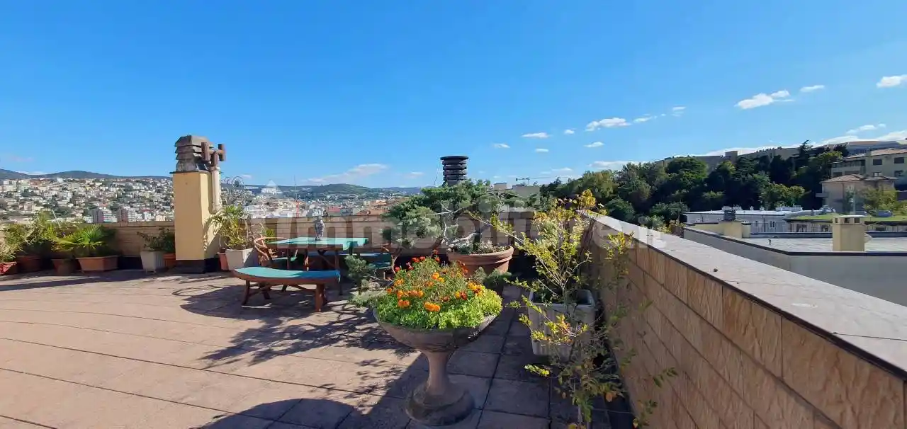 Attico - Mansarda in vendita a Trieste