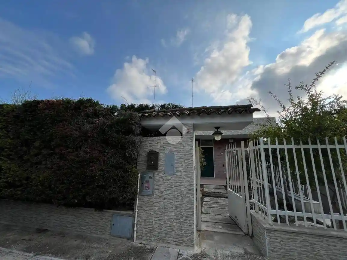Villa in vendita a Valenzano