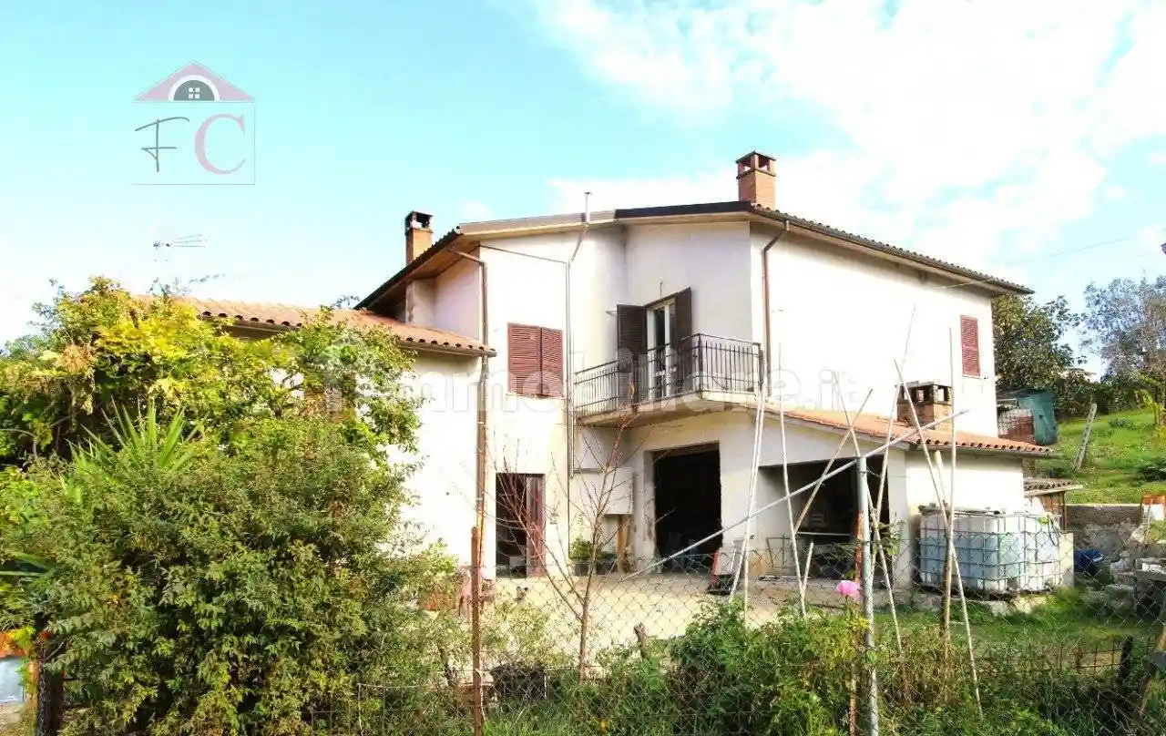 Villa in vendita a Narni