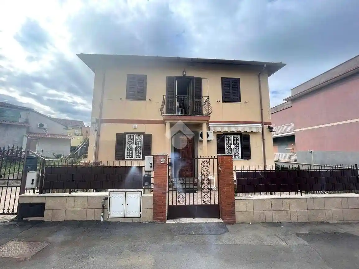 Trilocale via Cosimo Maciocco 28, Cava dei Selci, Marino - foto 2