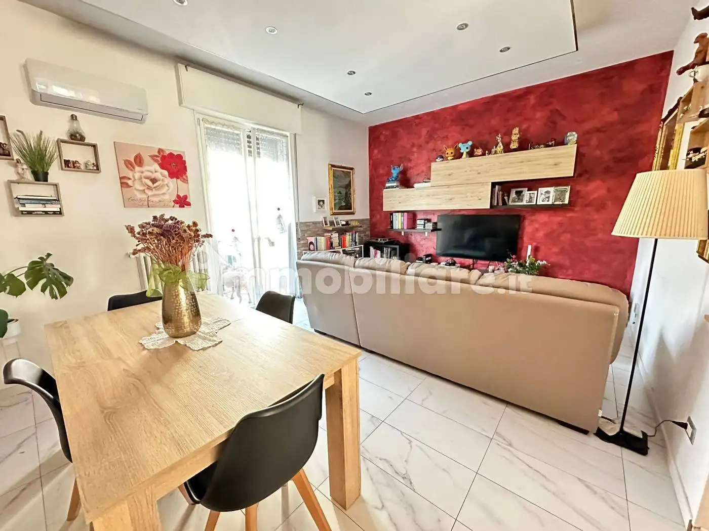 Appartamento in vendita a Novara