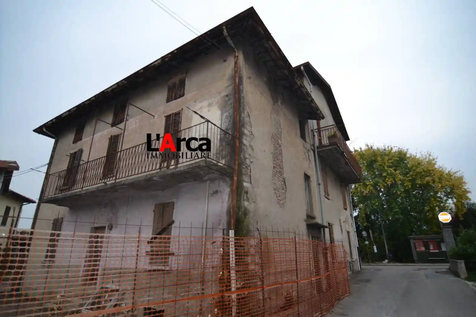 Palazzo - Edificio in Vendita - foto 2