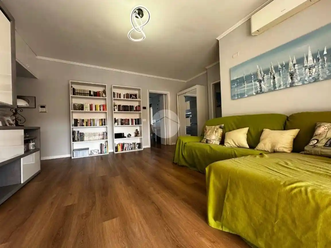 Appartamento in vendita a Pessano con Bornago